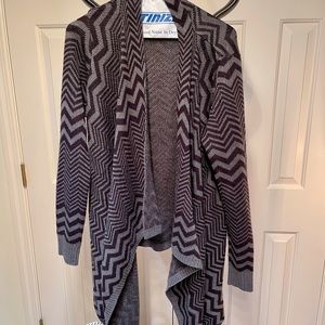 Women’s medium black and Grey sweater